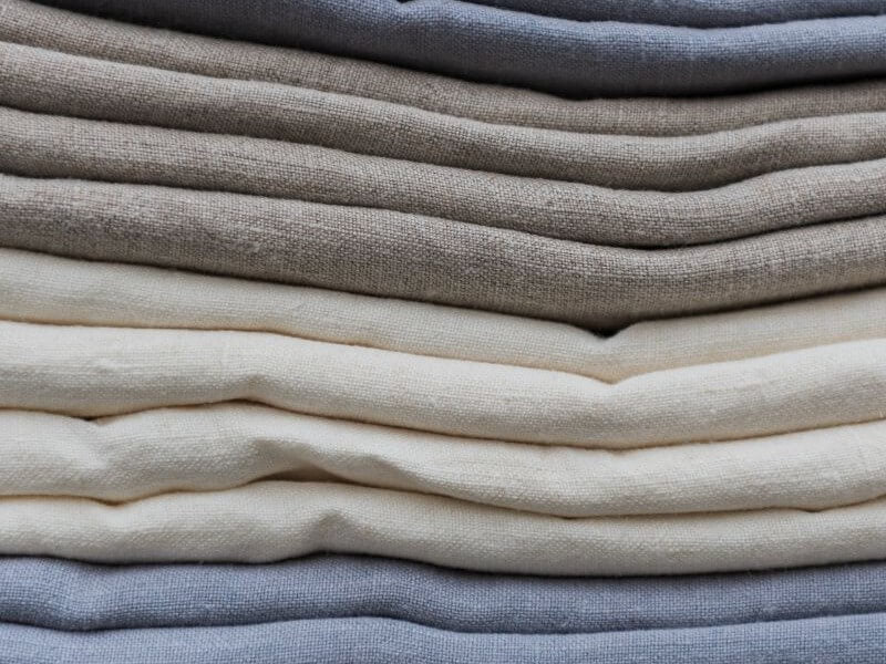 Comparing the Texture of Hemp Clothing to Cotton and Linen